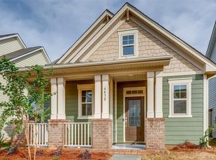 6438 Raffia Rd, Charlotte, NC 28277