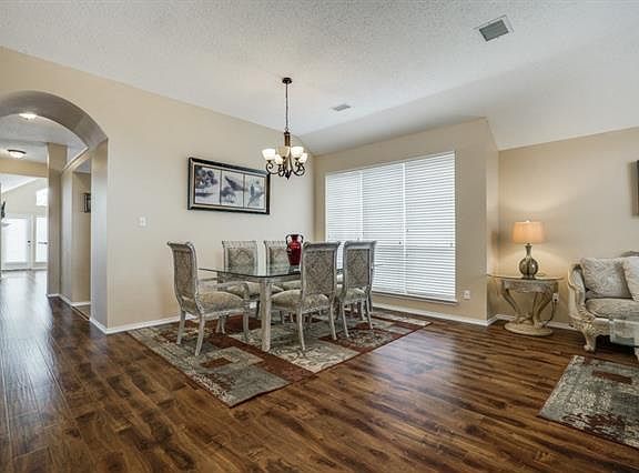 4th image of 7024 Hillwood Dr