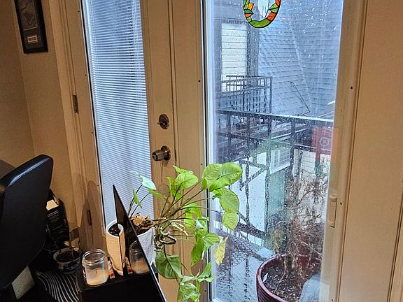 5th image of 5909 Alder St APT 5