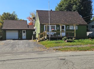 30 Park Street, East Millinocket, ME 04430
