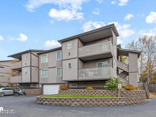 5697 Denali St APT F, Anchorage, AK 99518
