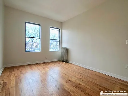 Rented by Sovereign Associates | media 12