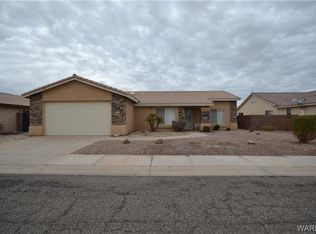 2453 E Saguaro Dr, Mohave Valley, AZ 86440