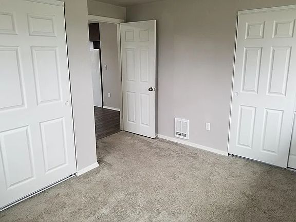 5th image of 30348 13th Ave S #1