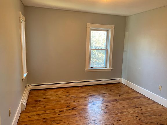 2nd image of 138 Plymouth St APT 1