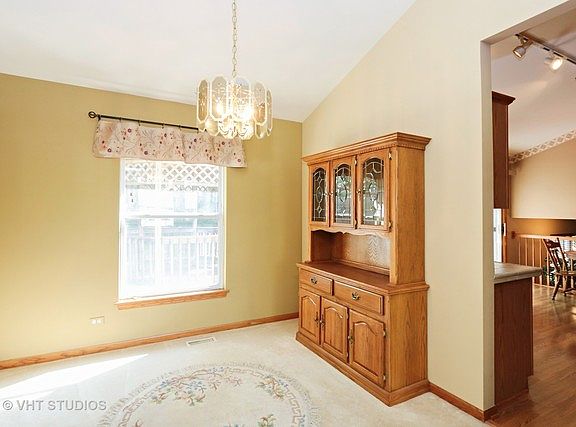 5th image of 359 E Cherry Cove Ln