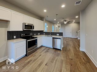1606 Roseburg Dr, Austin, TX 78754