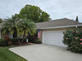370 Hawthorne Ln, Vero Beach, FL 32962