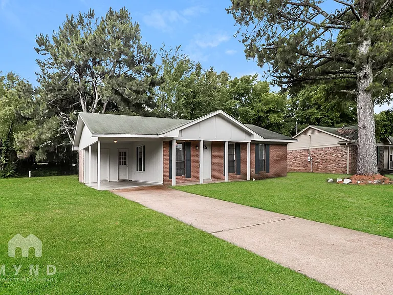 10571 Chateau Rd — Photo 17