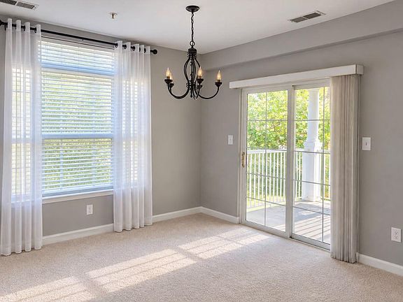 2nd image of 25272 Riffleford Sq Unit 200