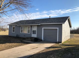 1419 W Dupont St, Claremore, OK 74017