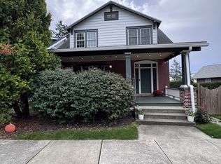 33 Park Ave, Ephrata, PA 17522