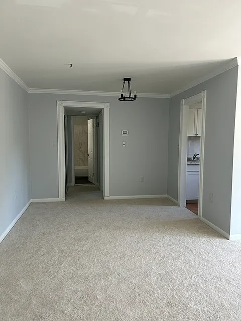 1 bed, 698 sqft, $1,800 — Photo 1