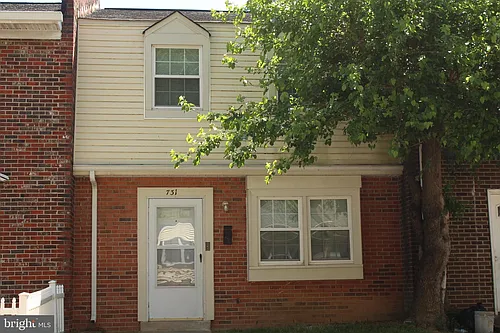 731 Denton Cir Photo 1
