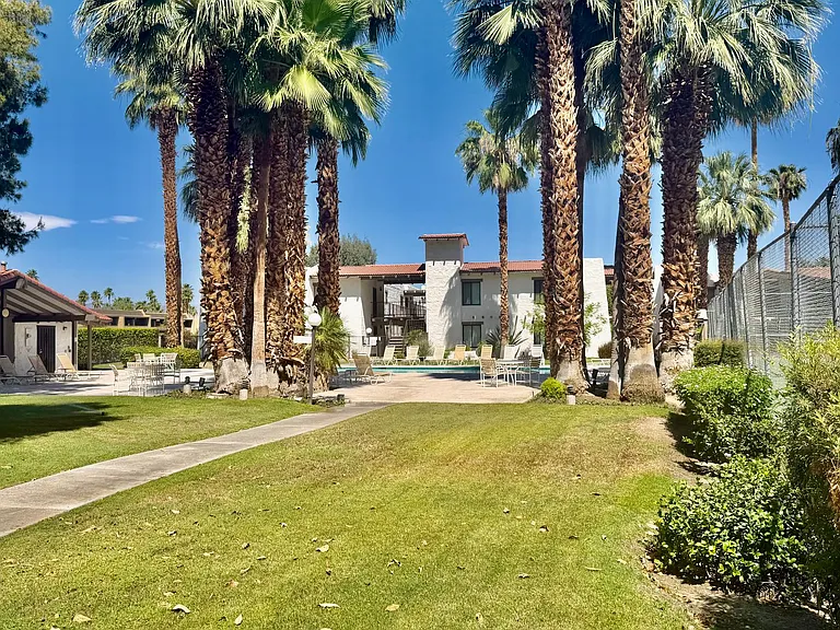 1050 E Ramon Rd #119 — Photo 18