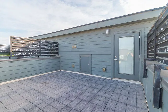 439 Southend Crossing Ln — Photo 38