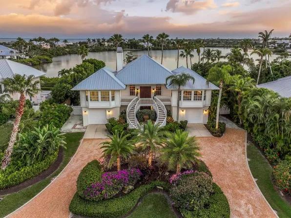 1678 Jose Gaspar Dr, Boca Grande, FL 33921