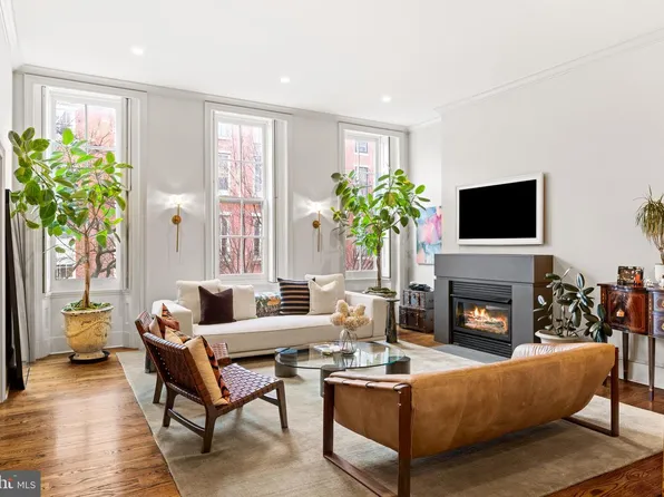 1617 Spruce St APT 200, Philadelphia, PA 19103