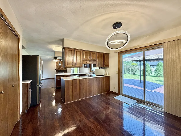 4012 Oldwyck Dr — Photo 7