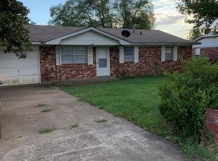 1600 Omega St, Idabel, OK 74745