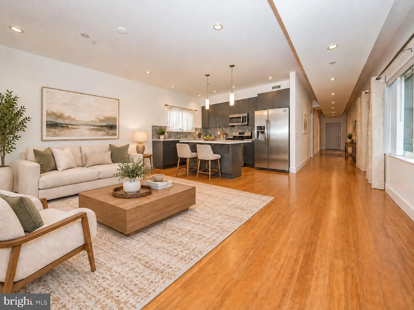 2 bed, 2.0 bath, 1070 sqft, $3,100 — Photo 4