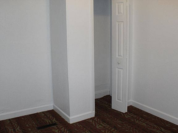 5th image of 2640 Ashton Ln