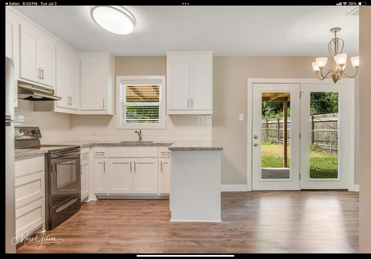Building Photo - 4804 Birdwell Ln