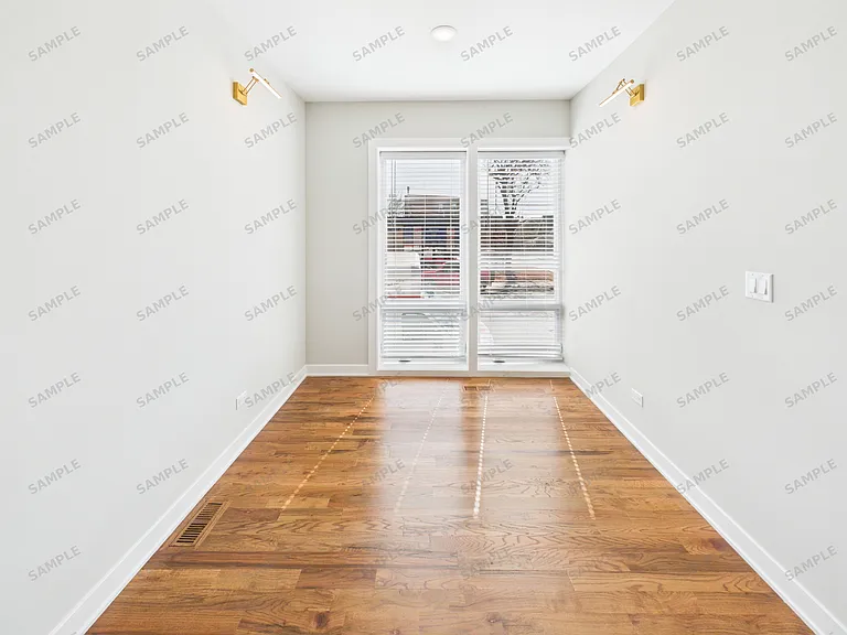 2024 S Ashland Ave #2 — Photo 8
