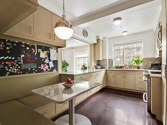 2nd image of 19 E 88th St #11AB