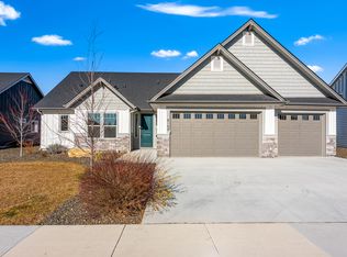 8168 Fountain Brk, Saint Middleton, ID 83644