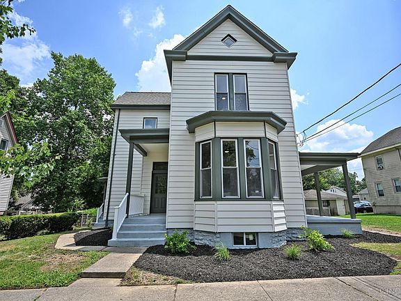 2nd image of 7408 Maple Ave