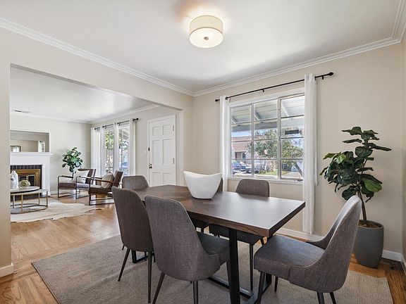 5th image of 3606 Casanova Dr