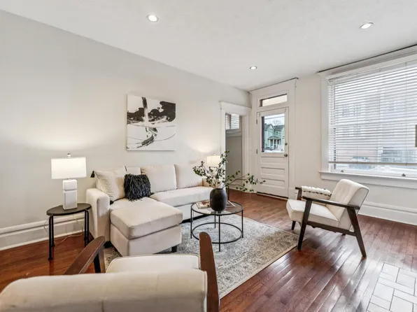 915 Dennison Ave, Columbus, OH 43201