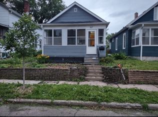 167 Winifred St W, Saint Paul, MN 55107