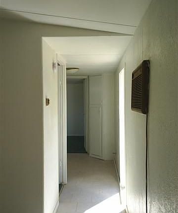 Hallway to bedrooms