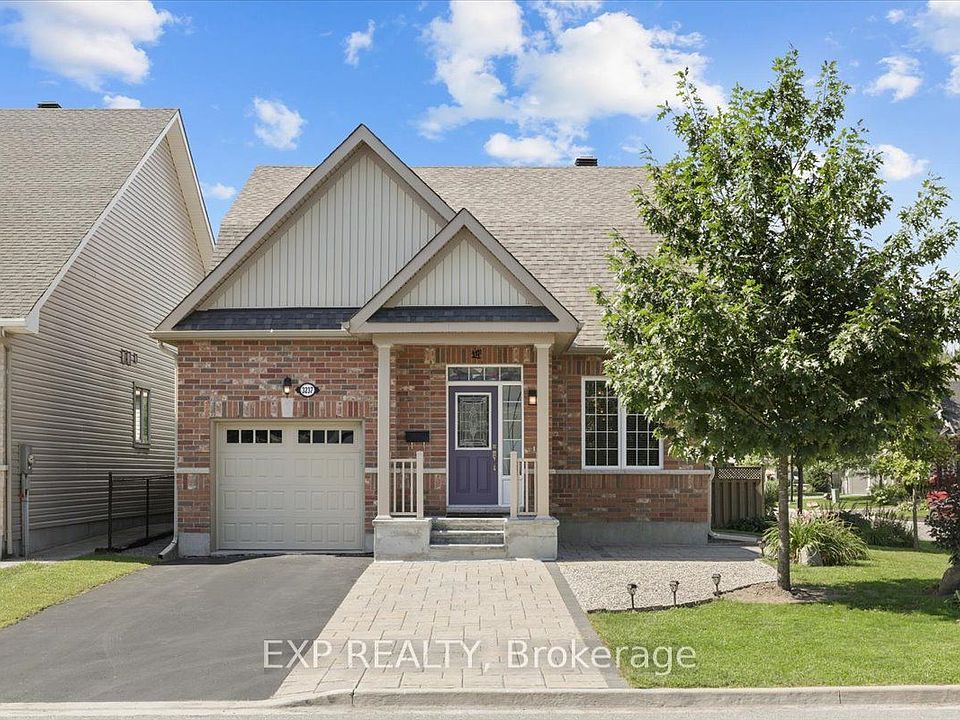 1st image of 3237 Harvester Cres