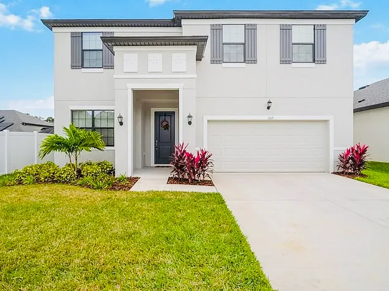 1221 Florablu Dr — Photo 5