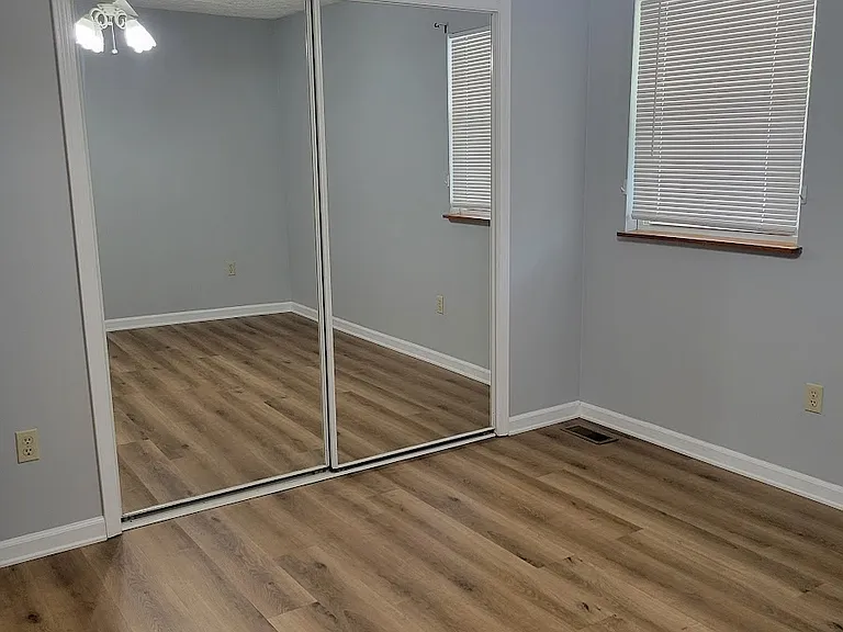 873 Oakmont Dr — Photo 13
