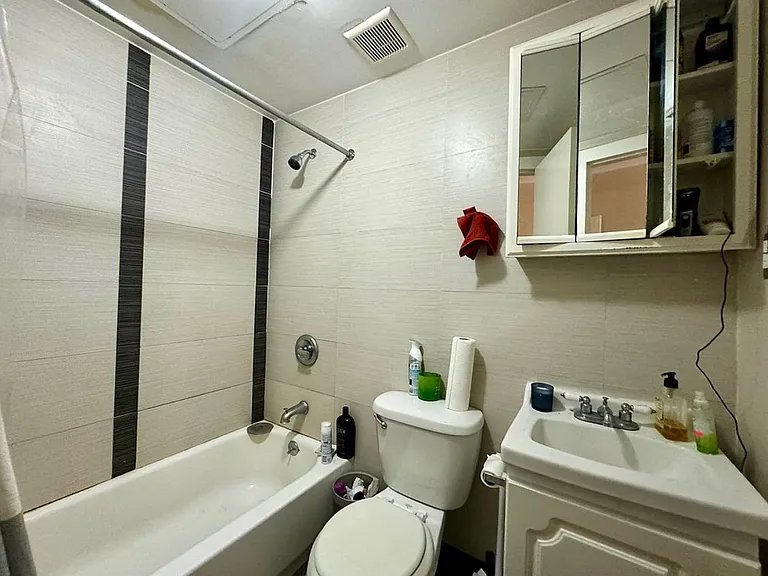 673 Classon Ave #4R — Photo 25