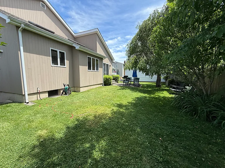 9 Linden Pl — Photo 35