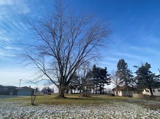 25438 S Sangamon St, Crete, IL 60417