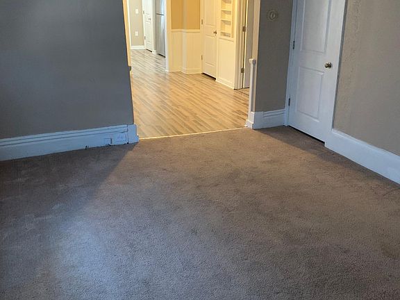 4th image of 112 Sweet St NE APT 1