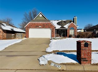 10227 E 115th St S, Bixby, OK 74008