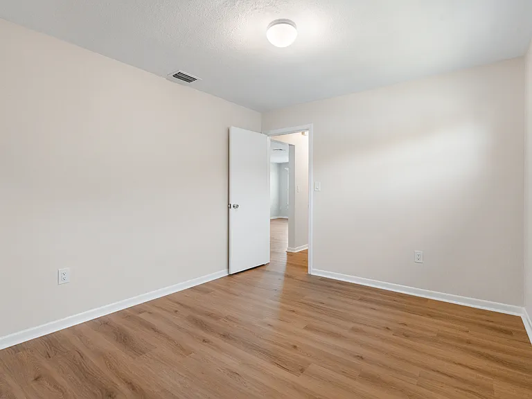 2236 Habersham Dr — Photo 20