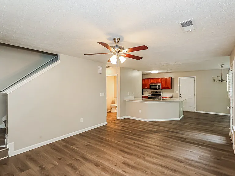 4970 Promenade Dr SW — Photo 4