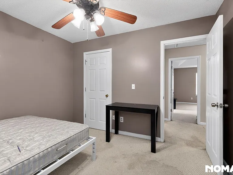 2226 Dresden Grn NW — Photo 25