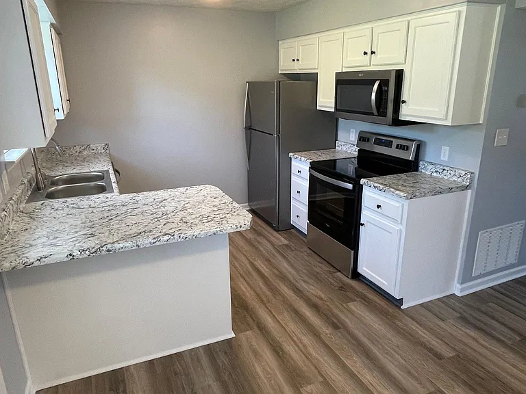 1062 Brandy Ln #1 — Photo 2