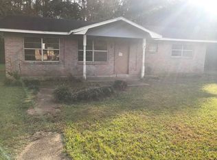 6308 Cleo Dr, Moss Point, MS 39562