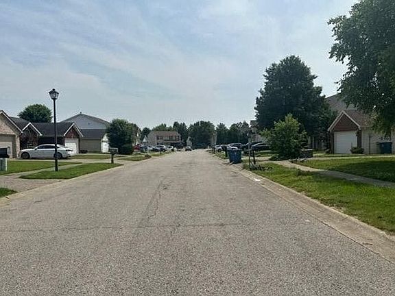 4th image of 9711 Brooks Bend Rd