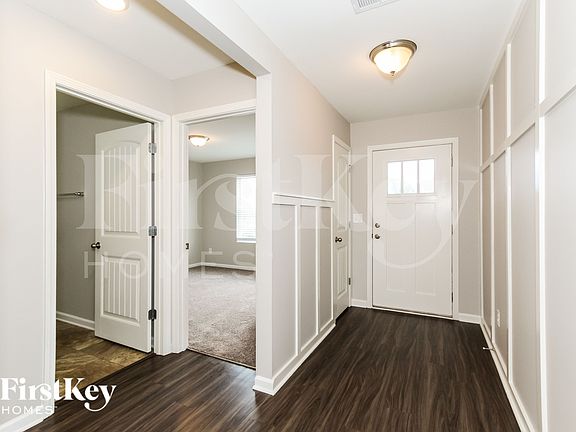 2nd image of 216 Leonards Ct